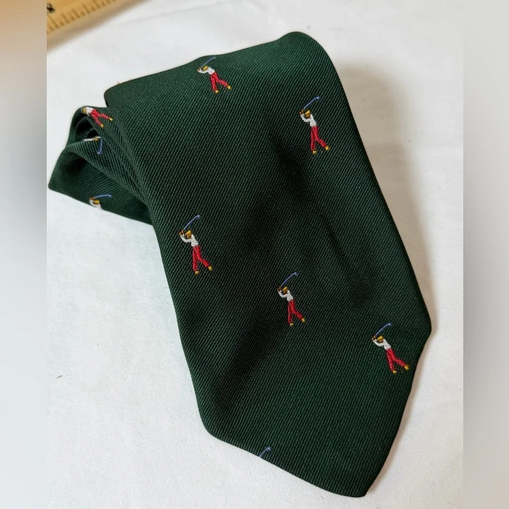 Trimingham Bermuda Green All Over Print Golf Embroidered Pattern Tie EUC